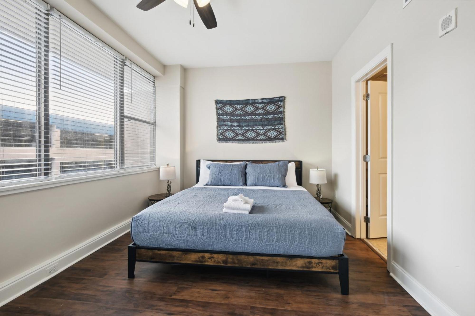 Amazing Condos Beautiful View 2 Blocks To French Quarter, Small Rooftop Pool, Gym, Seanger Theater, Super Dome, And Bourbon St Νέα Ορλεάνη Δωμάτιο φωτογραφία