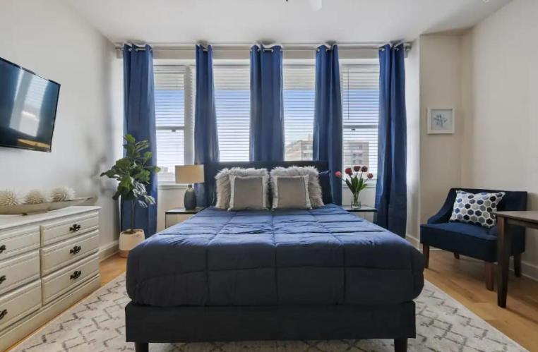 Amazing Condos Beautiful View 2 Blocks To French Quarter, Small Rooftop Pool, Gym, Seanger Theater, Super Dome, And Bourbon St Νέα Ορλεάνη Εξωτερικό φωτογραφία
