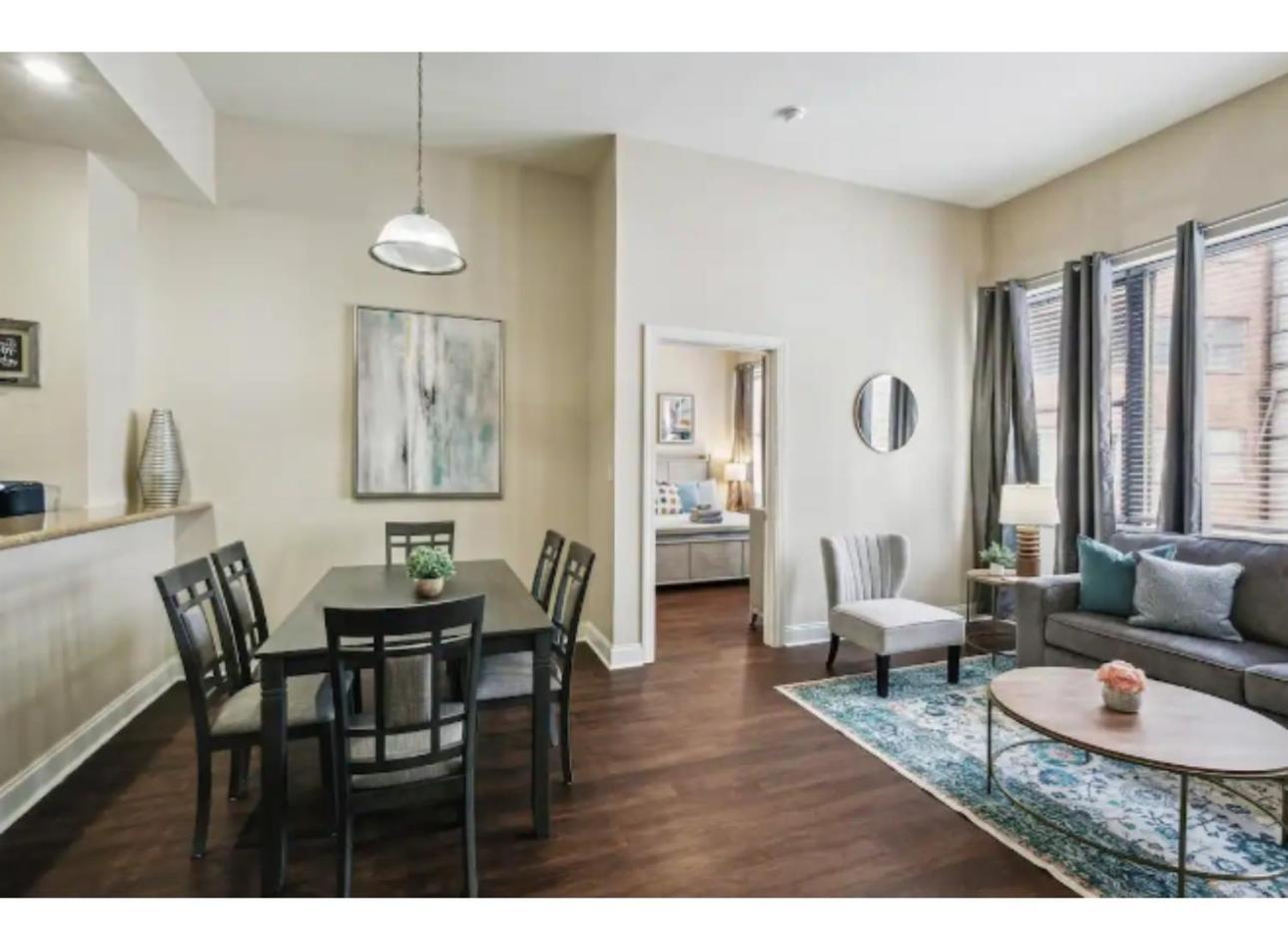 Amazing Condos Beautiful View 2 Blocks To French Quarter, Small Rooftop Pool, Gym, Seanger Theater, Super Dome, And Bourbon St Νέα Ορλεάνη Δωμάτιο φωτογραφία
